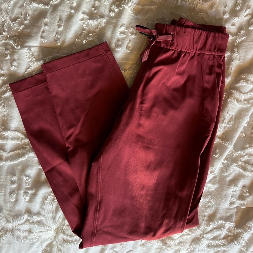 Lululemon Pink Joggers